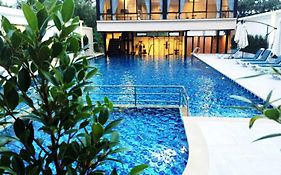 Avana Laem Chabang Boutique Hotel